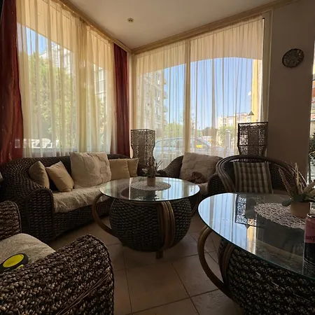 Aparthotel Sunrise Bahami 3*